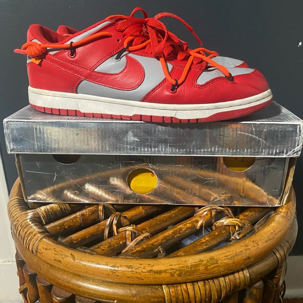 University red off white dunks